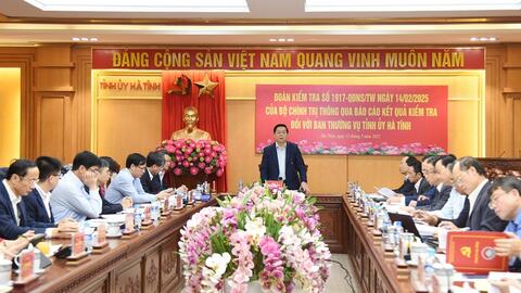 Trưởng Ban Tuyên giáo và Dân vận Trung ương Nguyễn Trọng Nghĩa làm việc tại Hà Tĩnh, Nghệ An