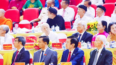 Đẩy mạnh đổi mới, đột phá, đưa tỉnh Vĩnh Long phát triển nhanh và bền vững trong kỷ nguyên mới