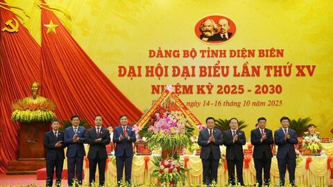 Đưa Điện Biên trở thành tỉnh phát triển theo hướng kinh tế xanh, thông minh, bền vững, vươn lên phát triển khá trong khu vực