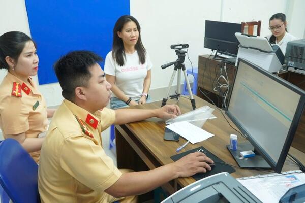 Tăng cường kiểm soát tham nhũng trong khu vực công